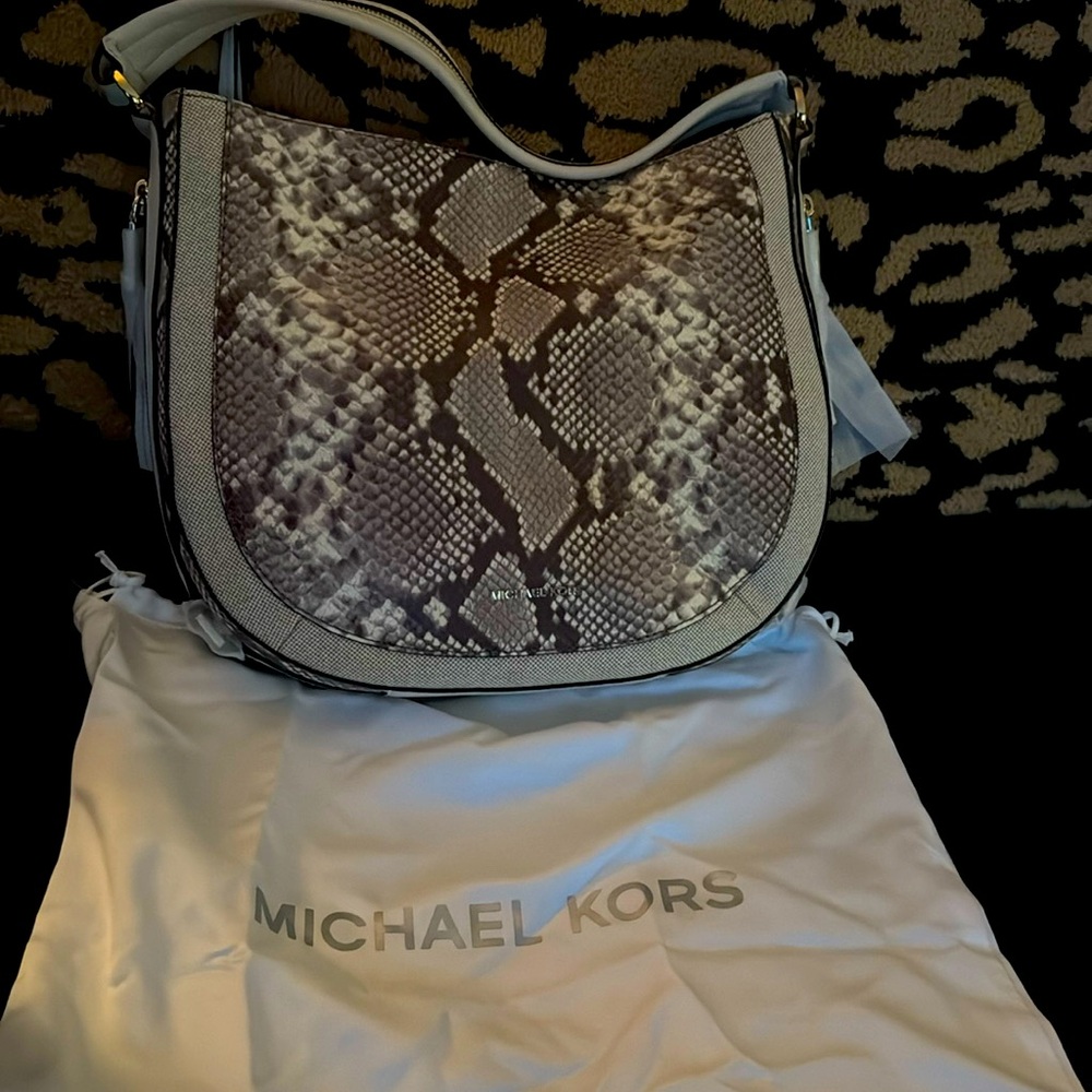 MK Shoulder/Crossbody Bag